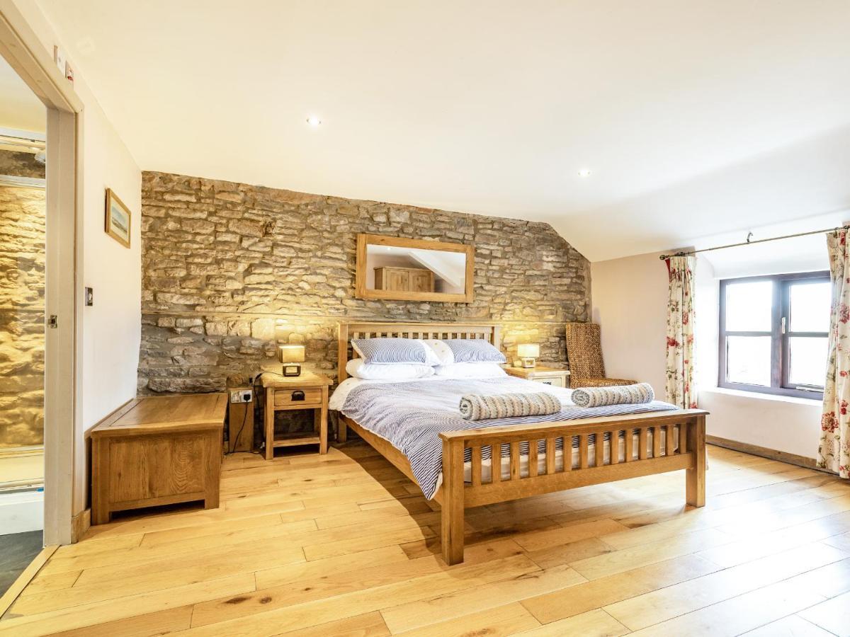 The Hayloft Villa Whaley Bridge Exterior photo