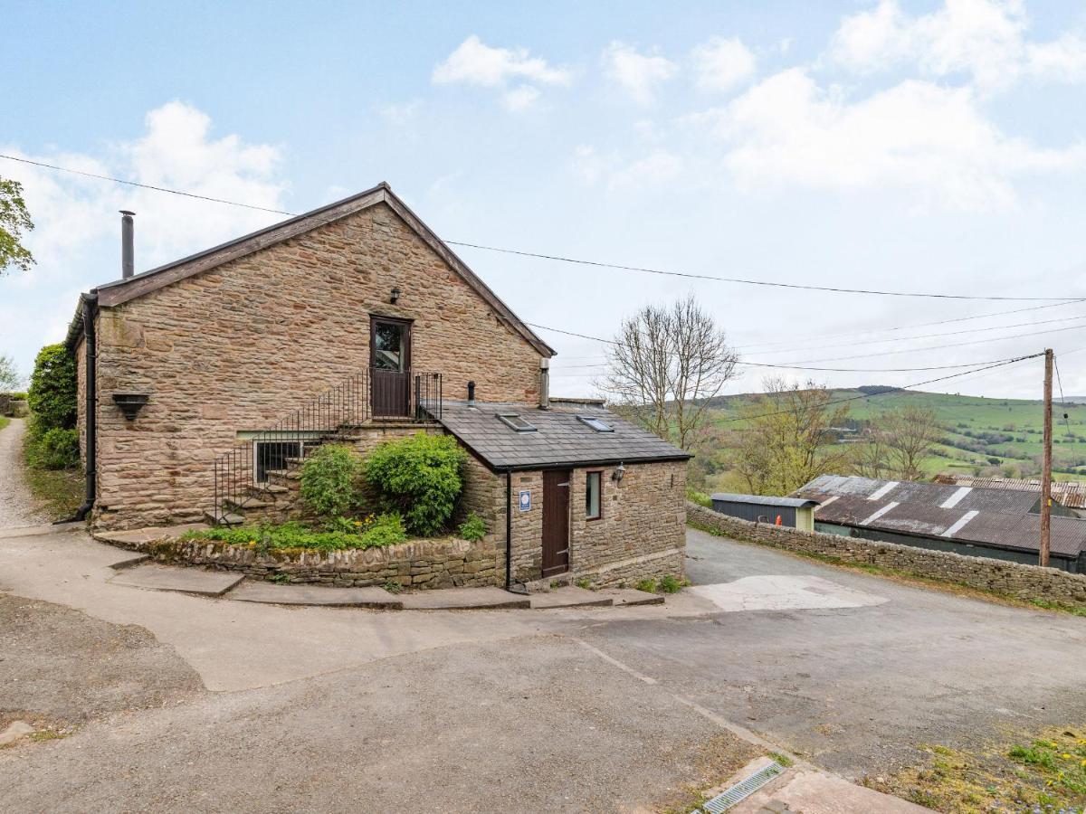 The Hayloft Villa Whaley Bridge Exterior photo