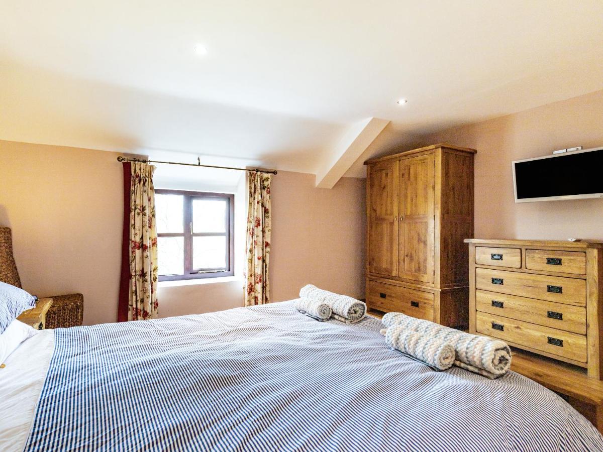 The Hayloft Villa Whaley Bridge Exterior photo