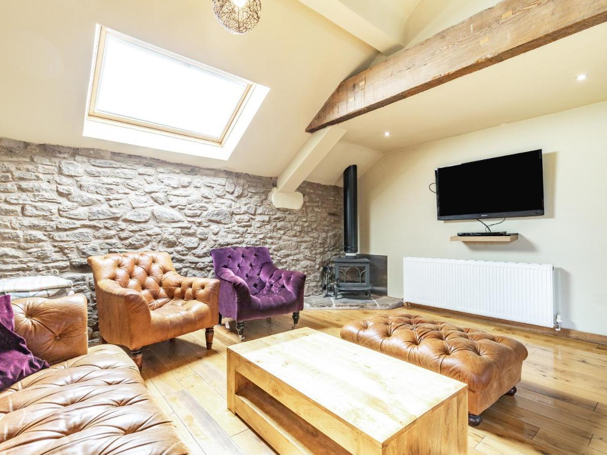 The Hayloft Villa Whaley Bridge Exterior photo